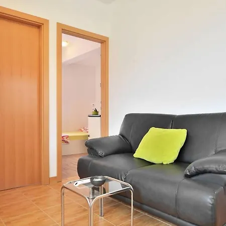 Dionis Apartment