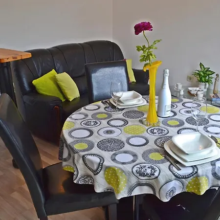 Dionis Apartment *