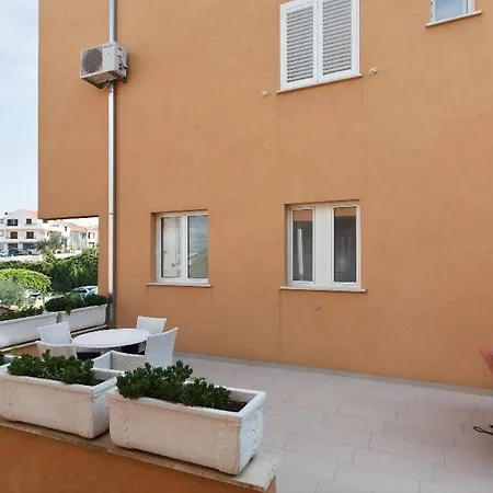 Dionis Apartment Split