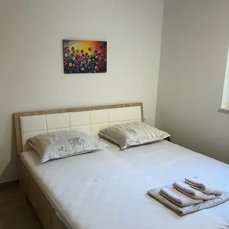 Dionis Appartement Split